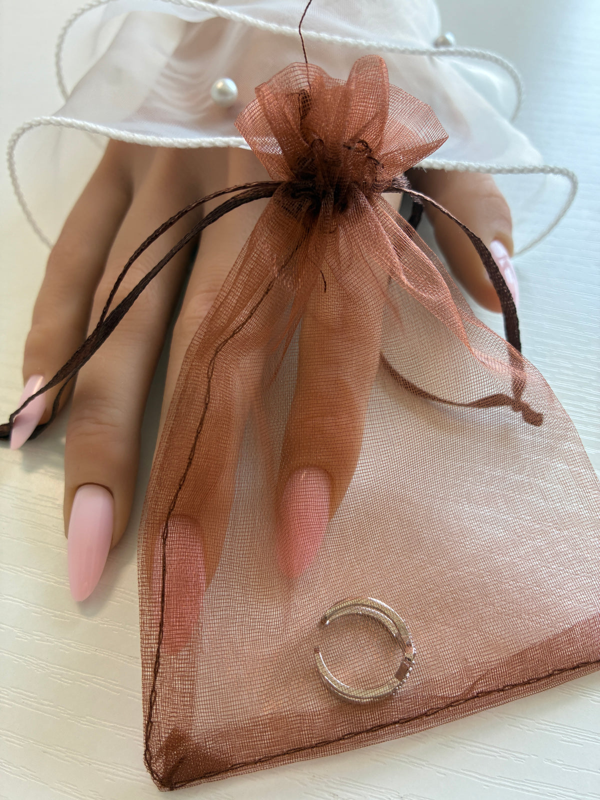Bague d’ongle Double V argentée à strass – Ajustable