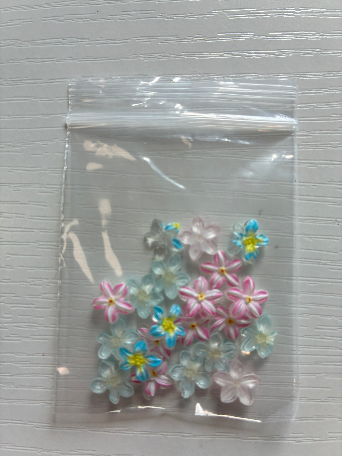 Fleurs 3D roses et bleues – Lot mixte de 20