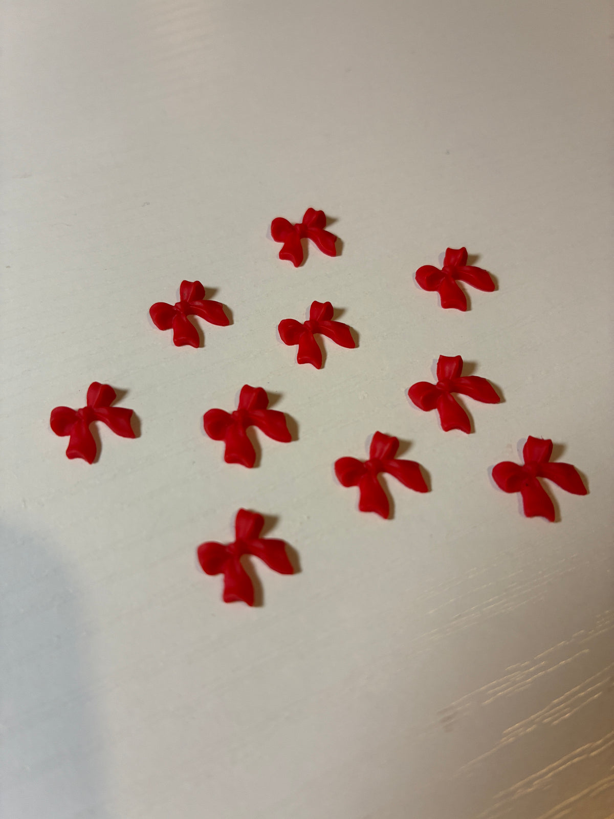 Bijoux d'ongles 3D – Nœuds rouges – Lot de 10