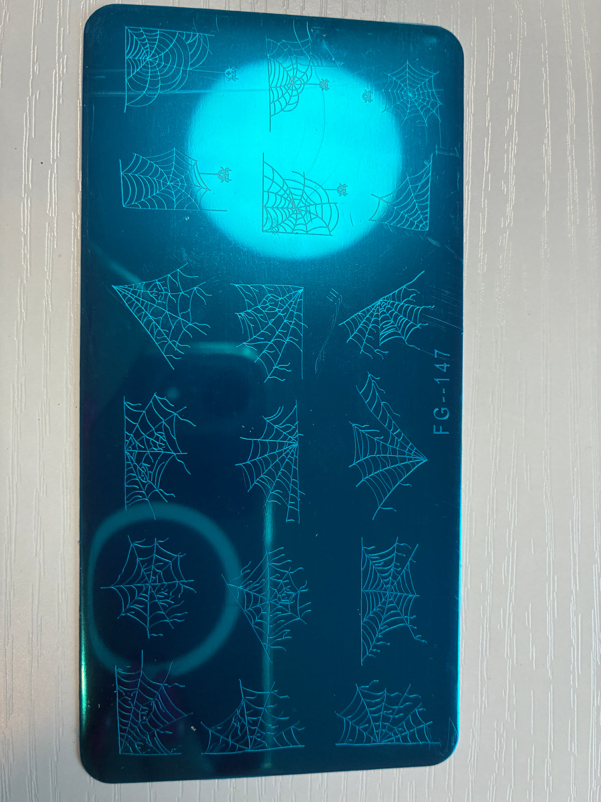 Plaque de stamping – Toiles d’araignée