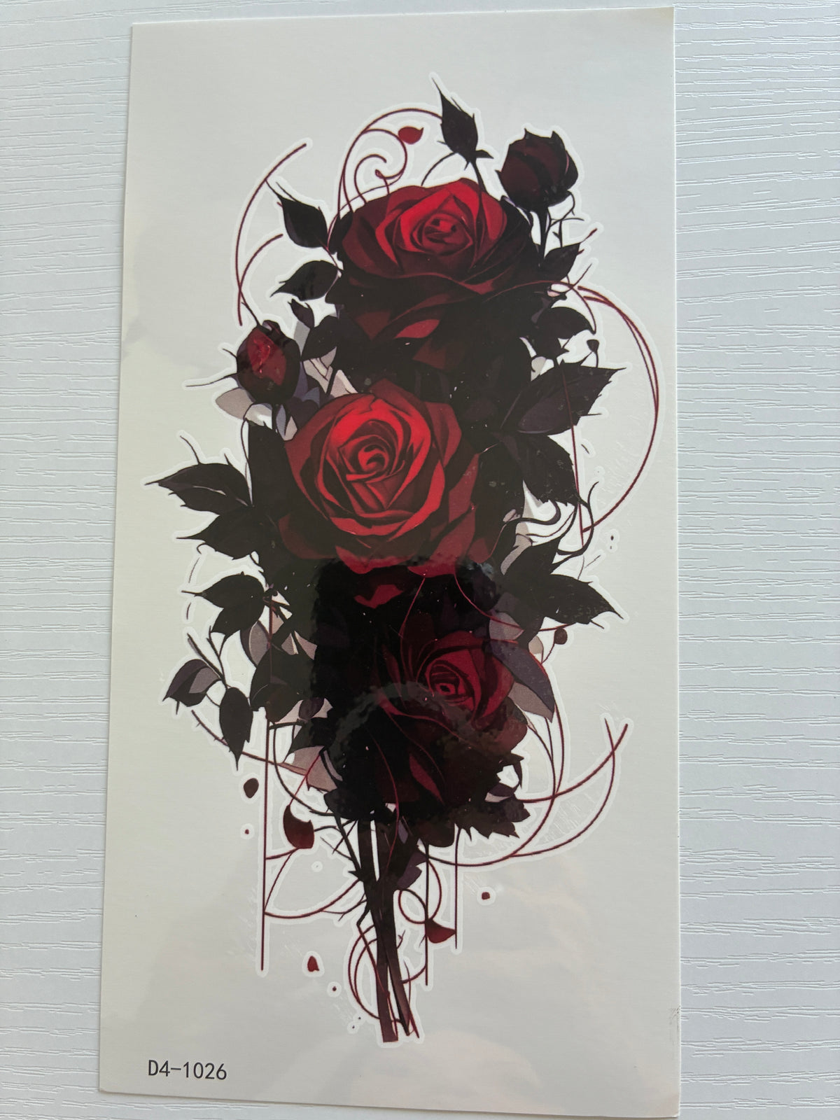 Tatouage éphémère trio de roses rouges