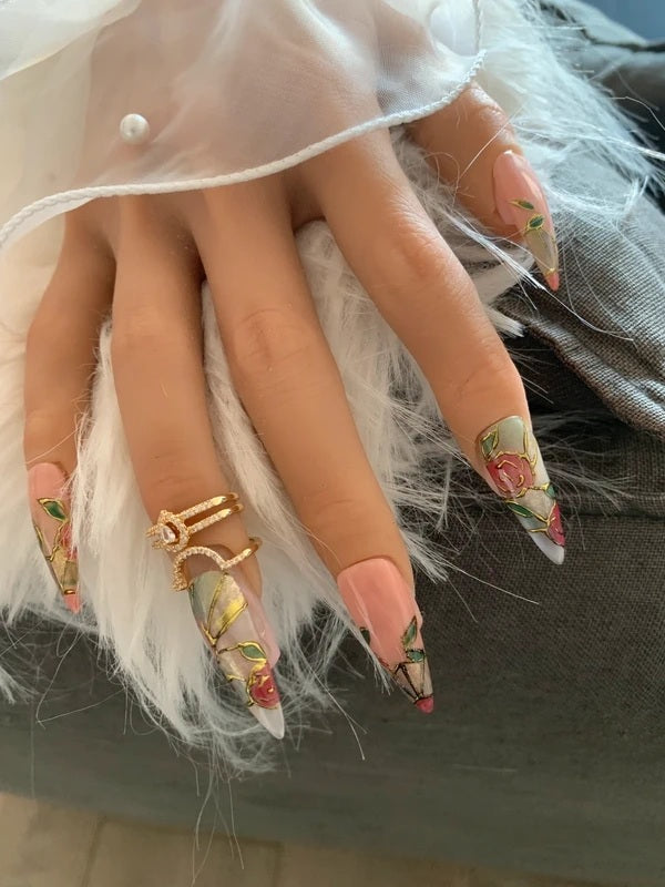 Bague bout de doigt goutte à strass dorée