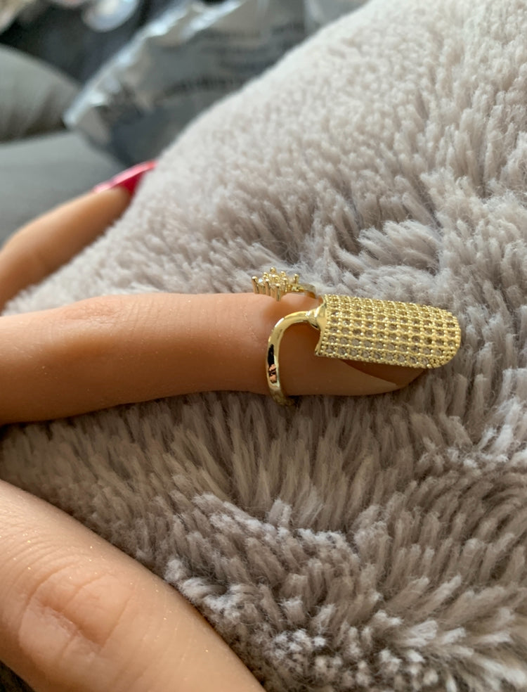 Bague d'ongle Étoile précieuse dorée
