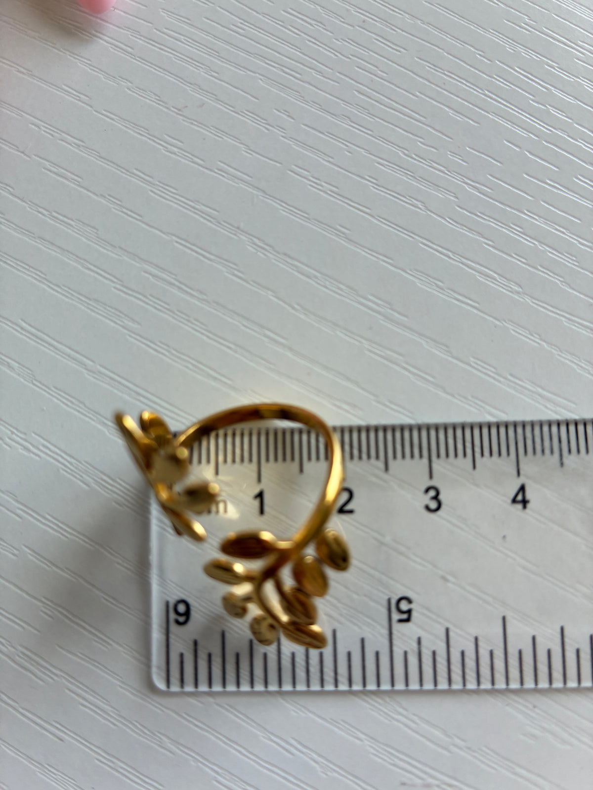 Bague Branche d’Olivier dorée – Acier inoxydable – Ajustable