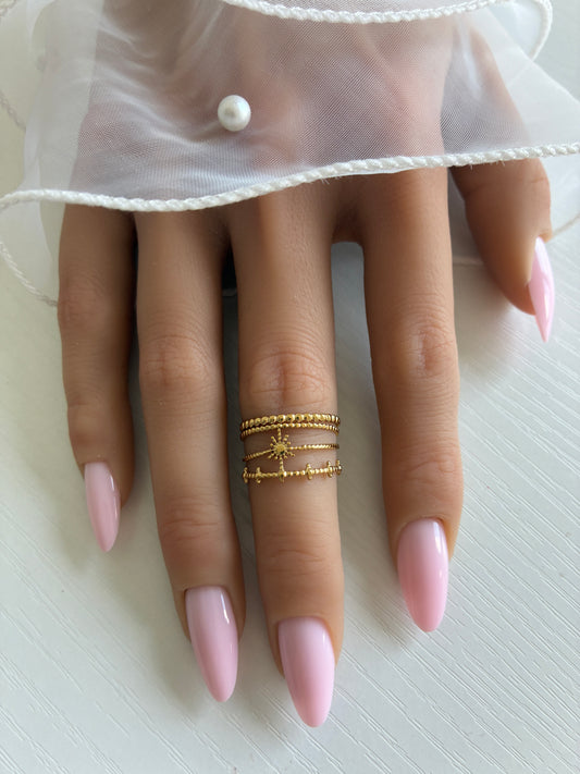 Bague Soleil dorée ajourée – Acier inoxydable – Ajustable