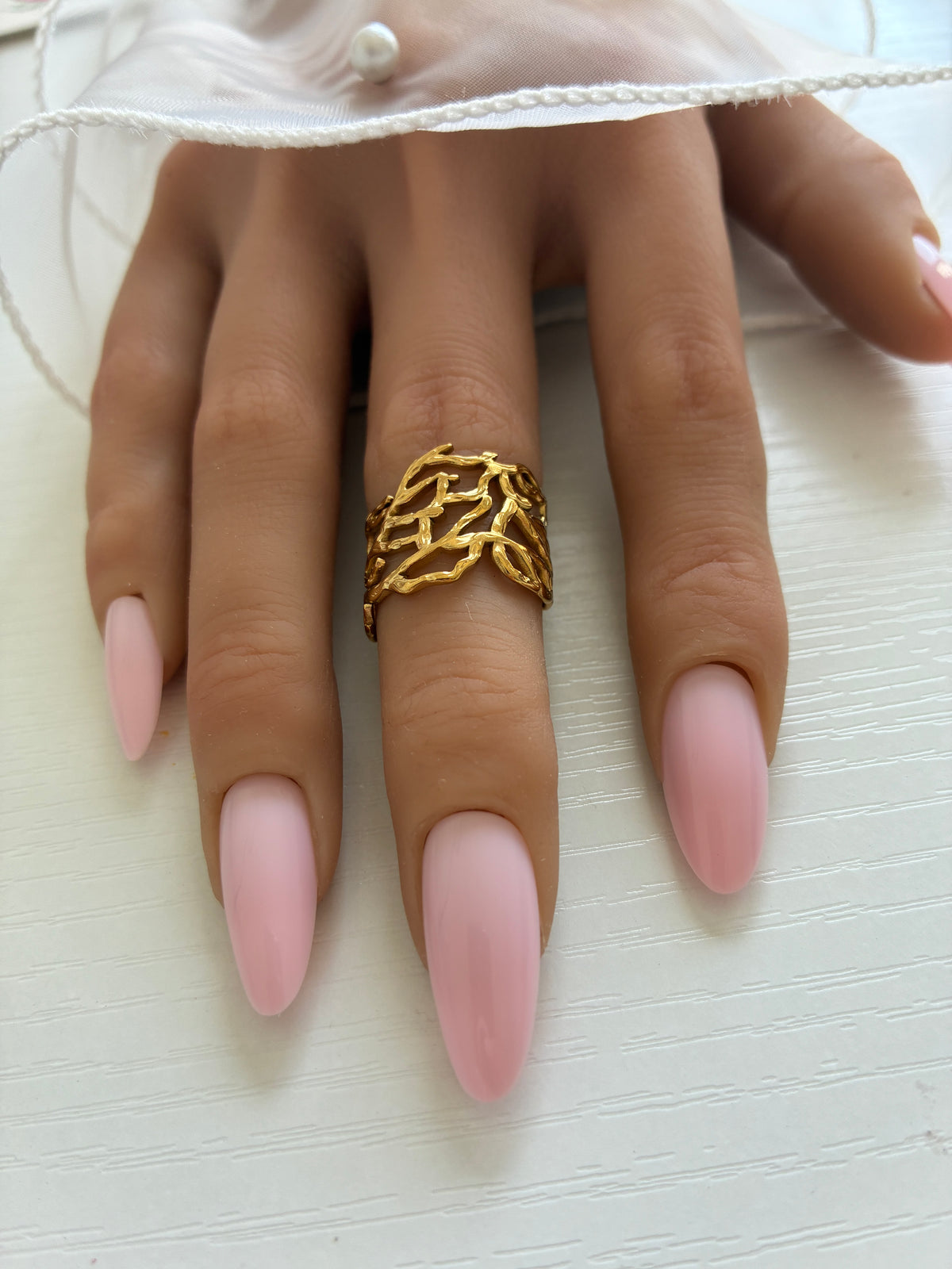 Bague Branches dorée ajourée – Acier inoxydable – Ajustable