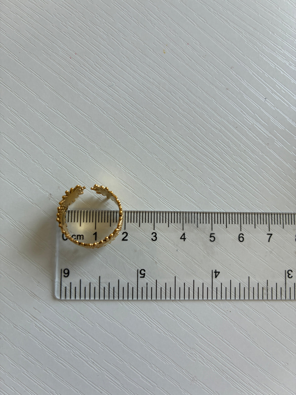 Bague Soleil dorée ajourée – Acier inoxydable – Ajustable
