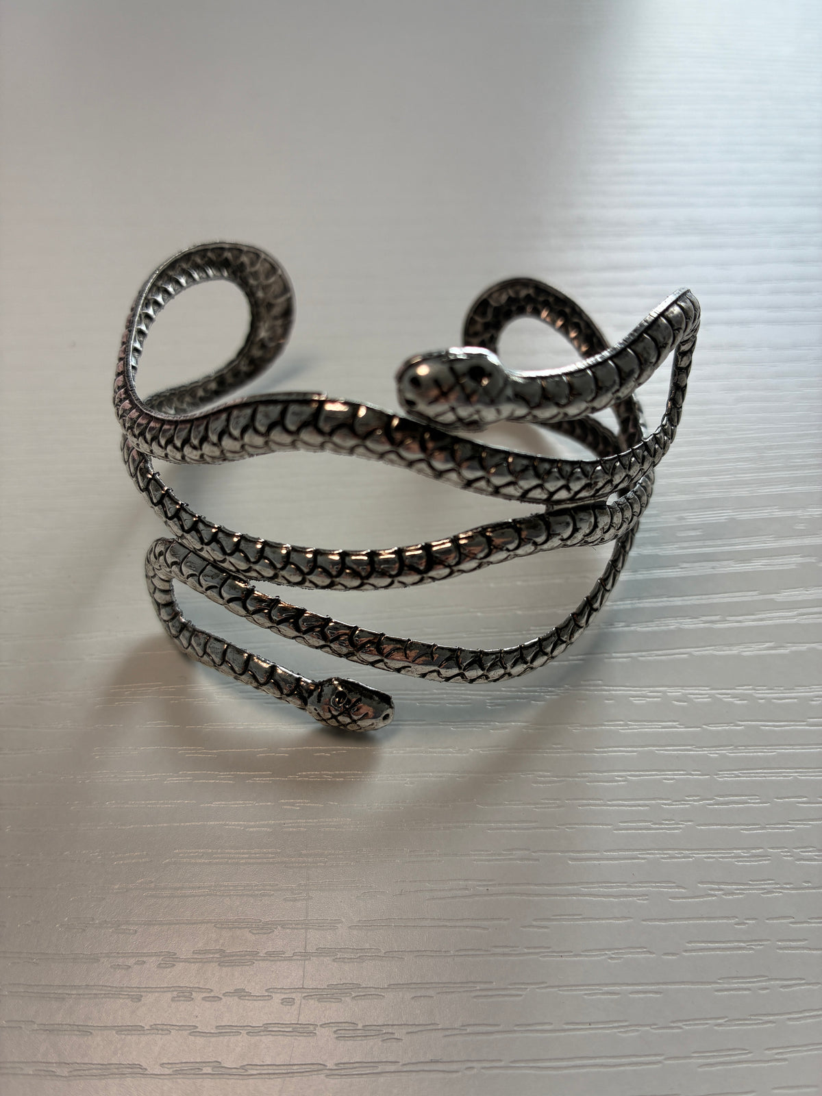 Bracelet Serpent royal argenté – Bracelet de poignet ajustable