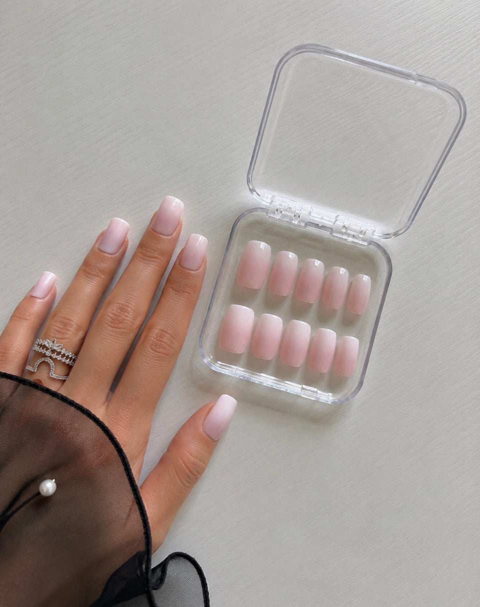 Les Essentiels – Baby Pearl – Carré court XS
