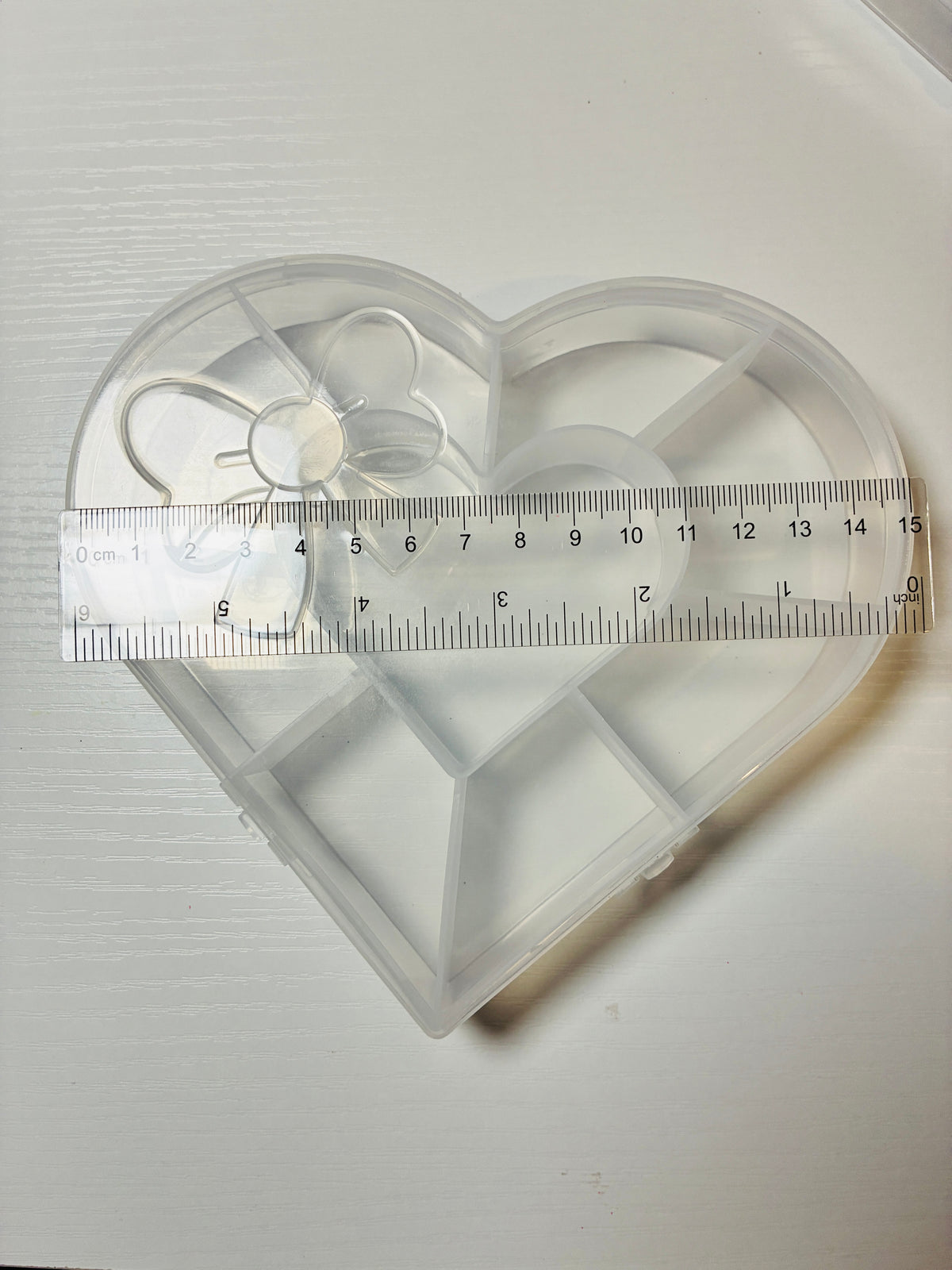 Boîte de rangement cœur transparente à compartiments