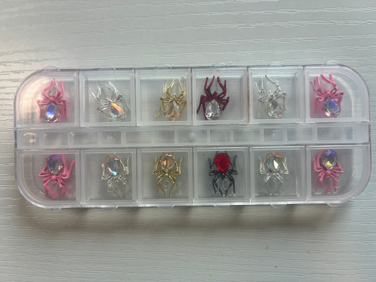 Araignées bijoux 3D roses avec strass – Nail Art