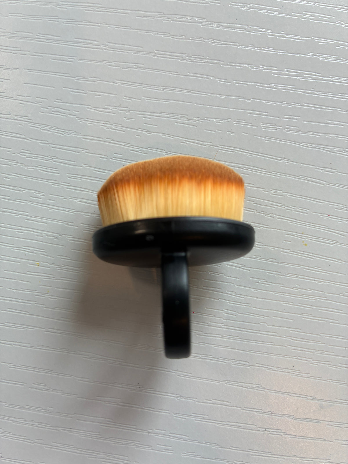 Brosse à ongles à porter au doigt – Poils souples