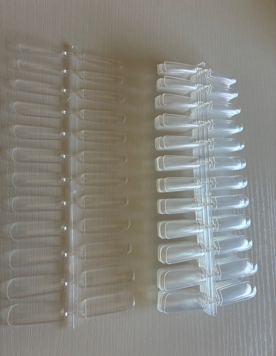 96 capsules pour ongles carrées longues transparentes – 10 tailles