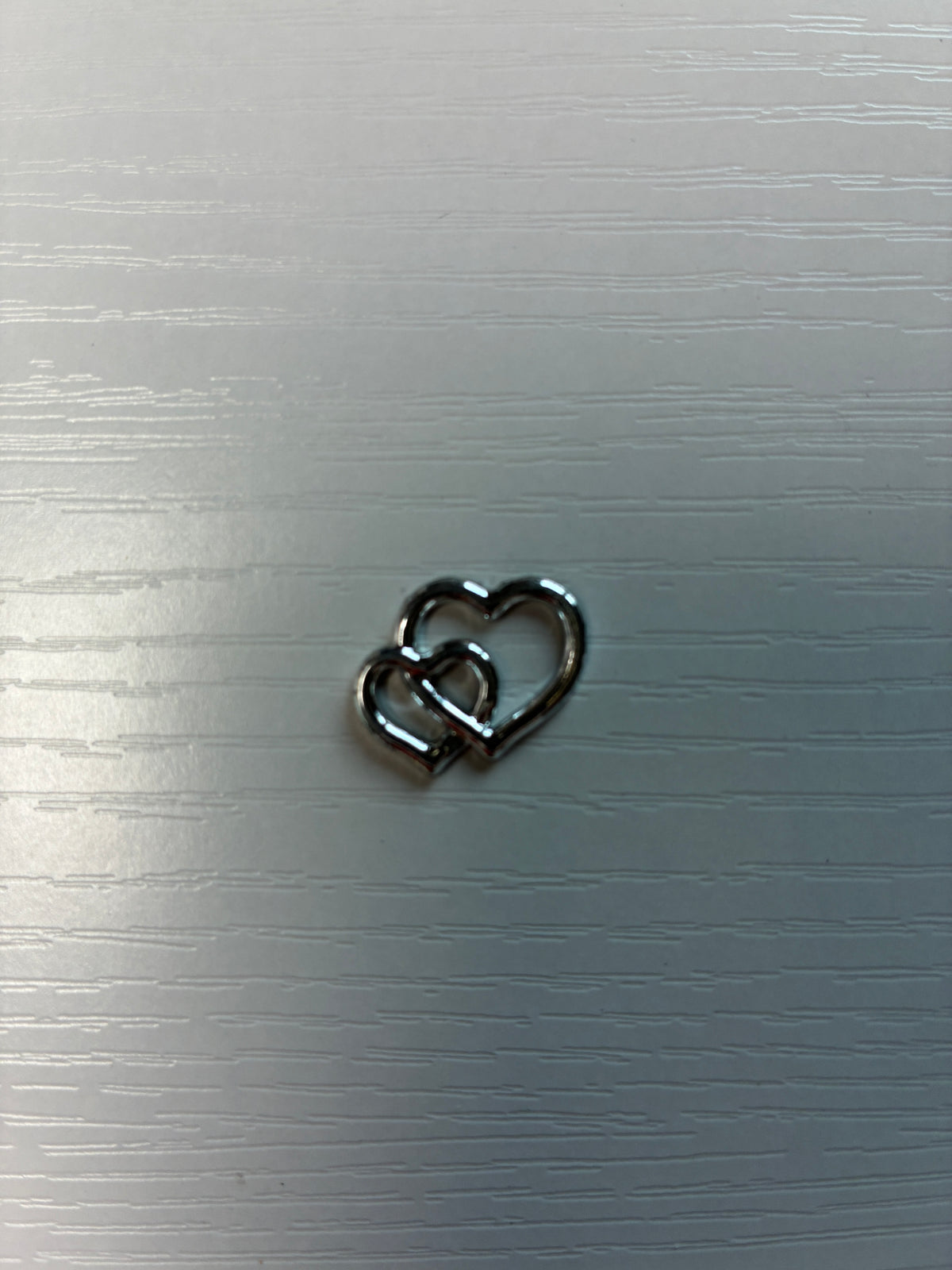 Charms doubles cœurs argentés – Lot de 10 – Nail Art & décoration
