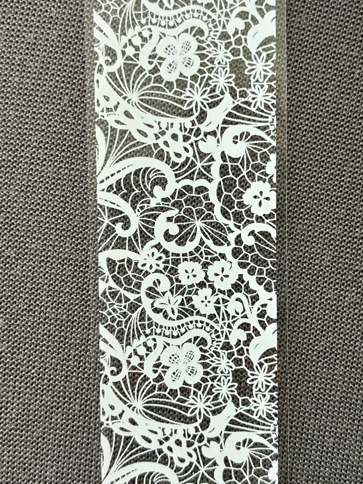 Foil Nail Art – Dentelle blanche florale – 1 mètre