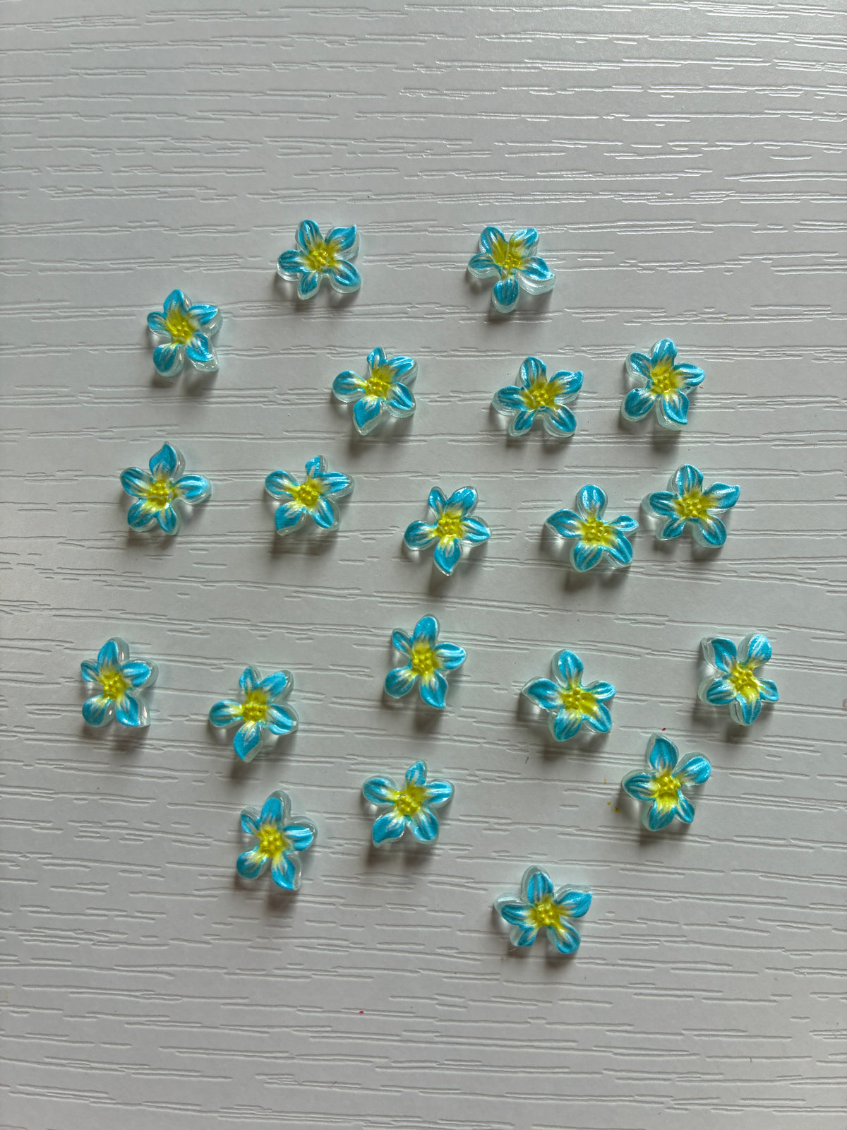 Fleurs 3D bleu turquoise et jaune – Lot de 20