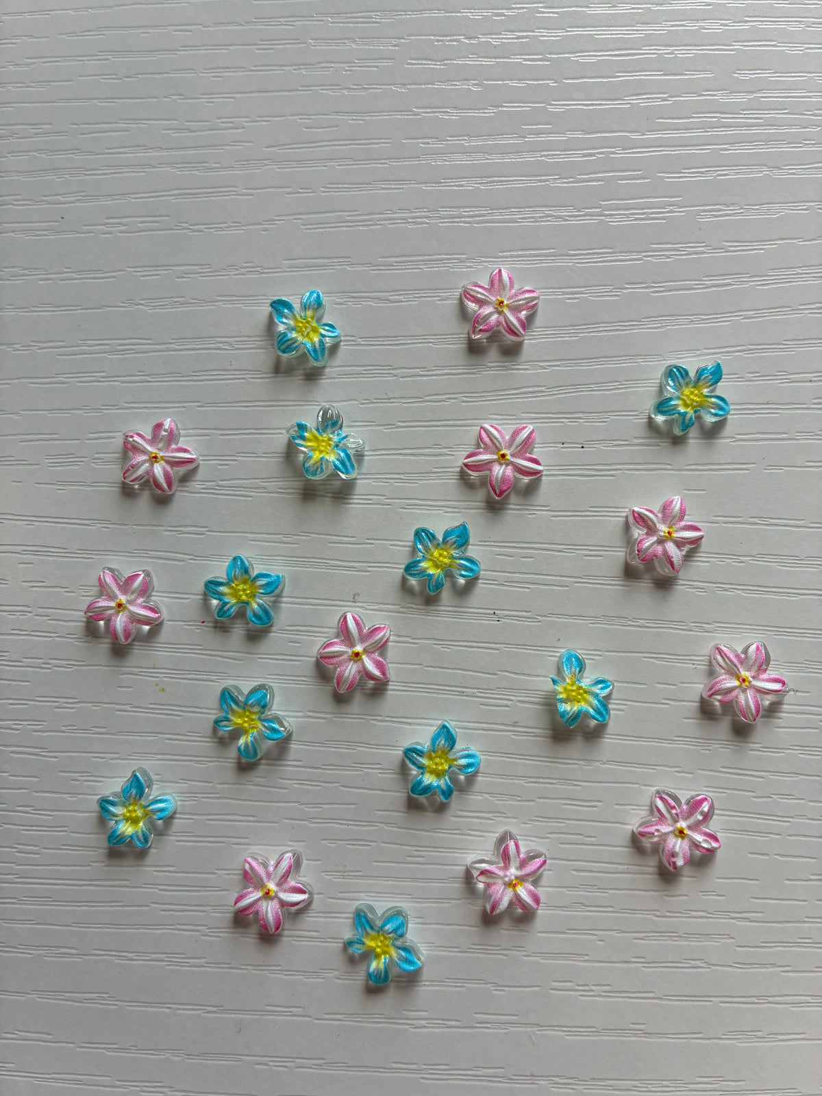 Fleurs 3D roses et bleues – Lot mixte de 20