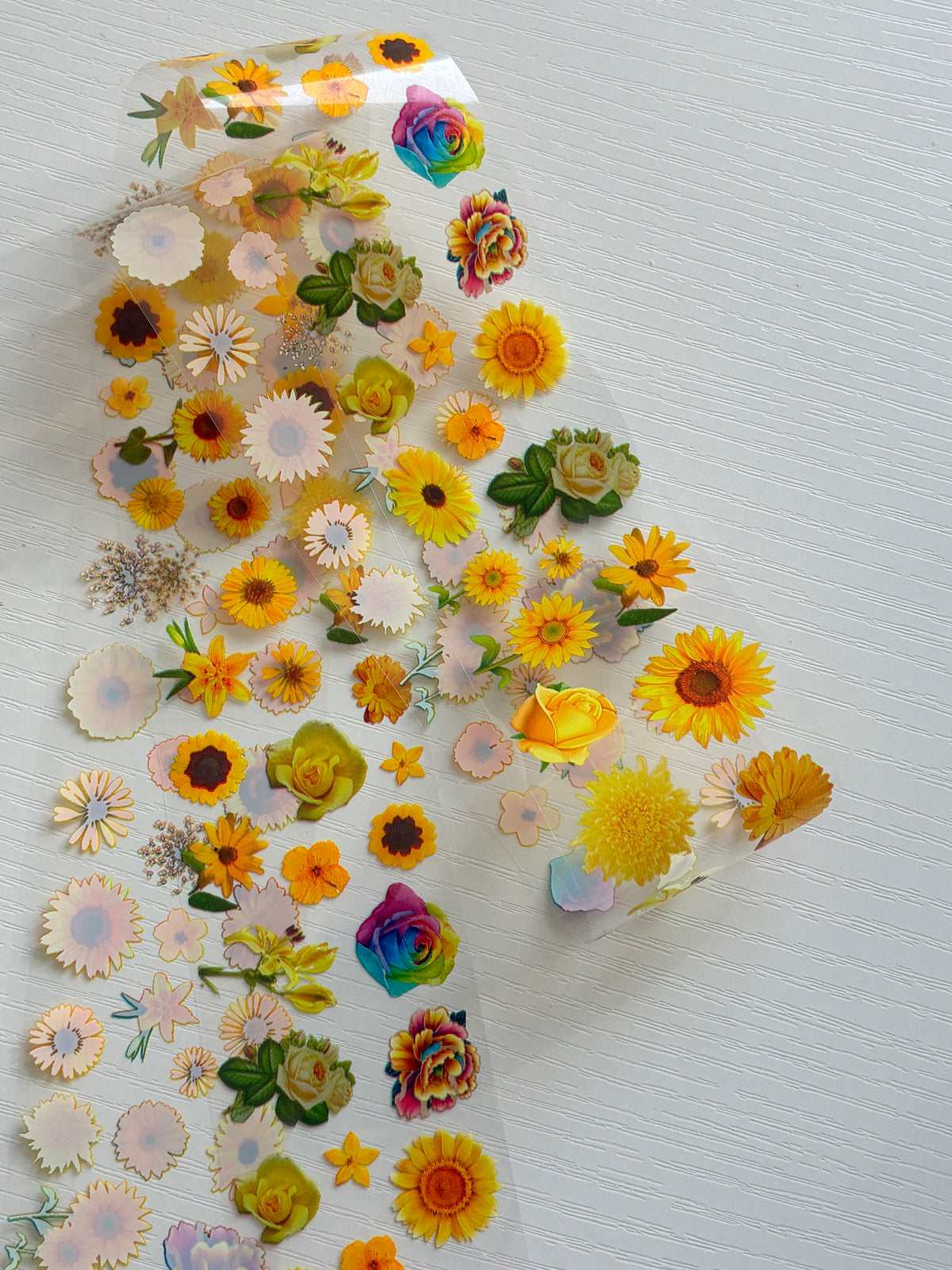 Foil Nail Art – Tournesols et fleurs ensoleillées