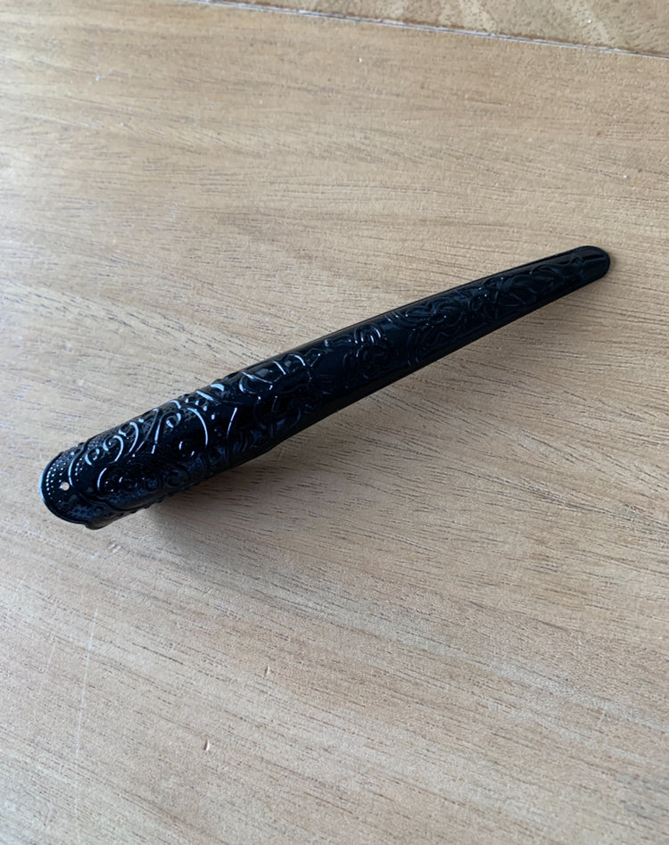 Griffe Souveraine noire – 11 cm – ajustable