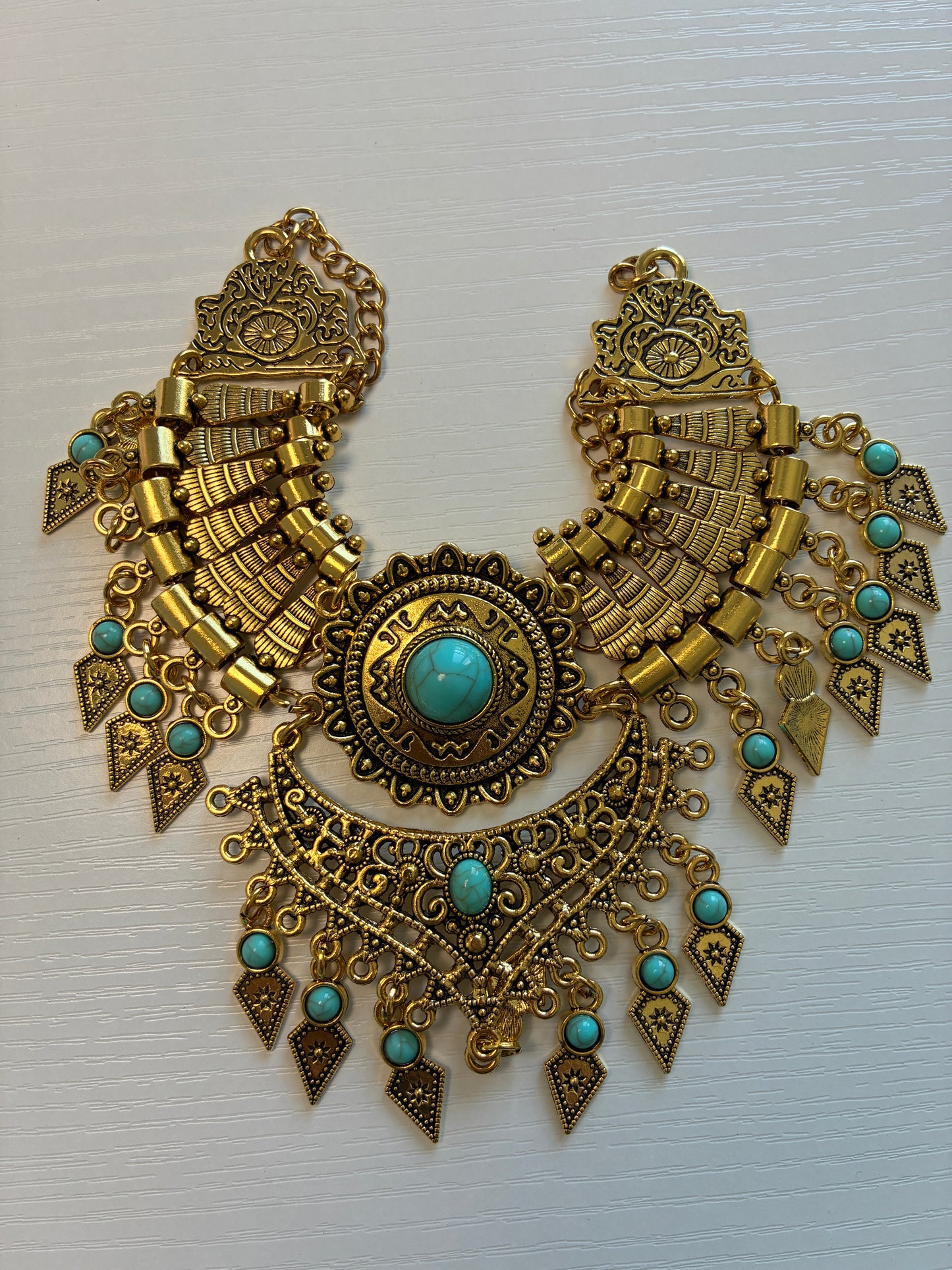 Parure bohème dorée et turquoise – Collier, bracelet et boucles d’oreilles