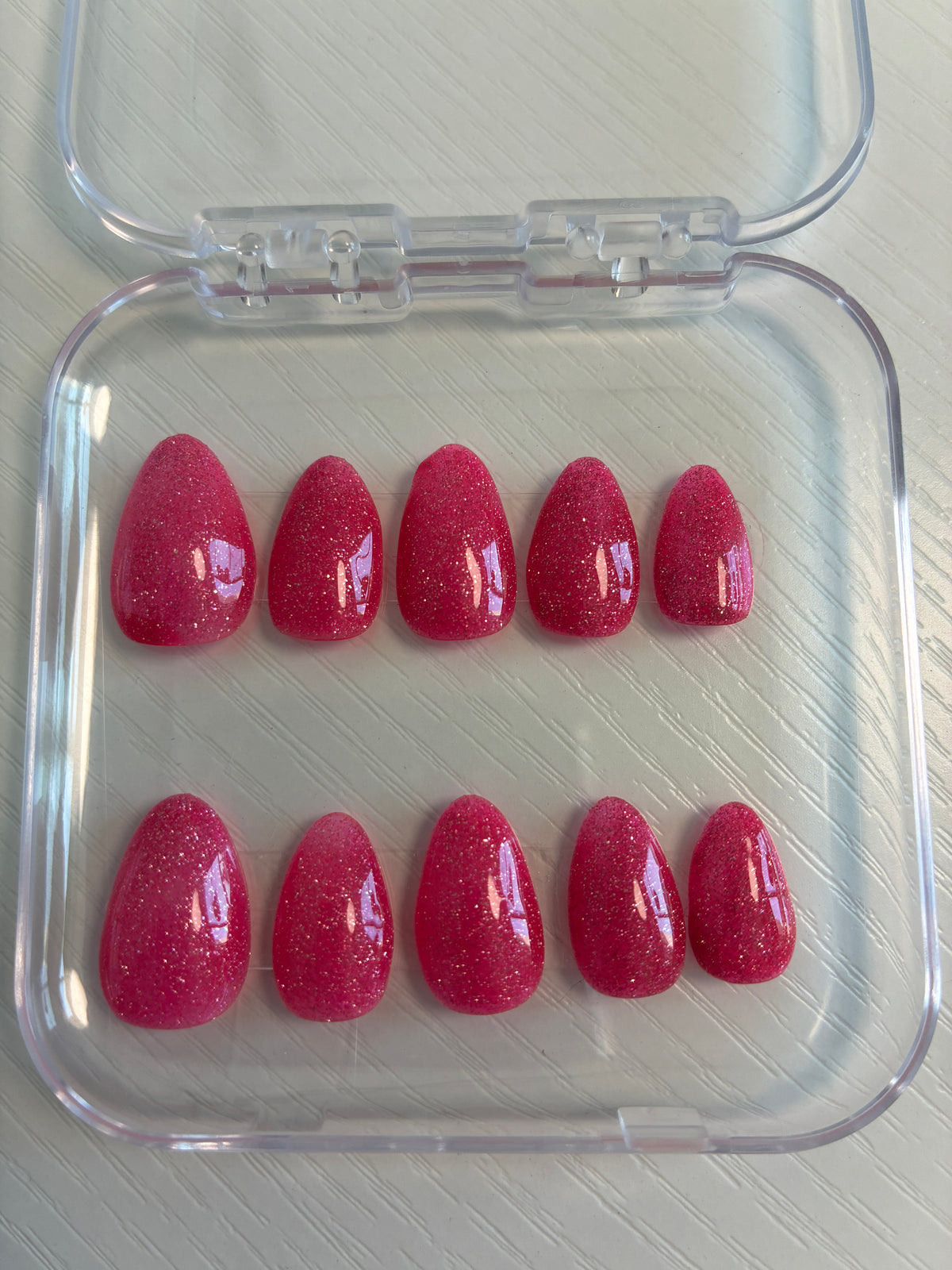 Les Essentiels – Rose pétillant – Amande S