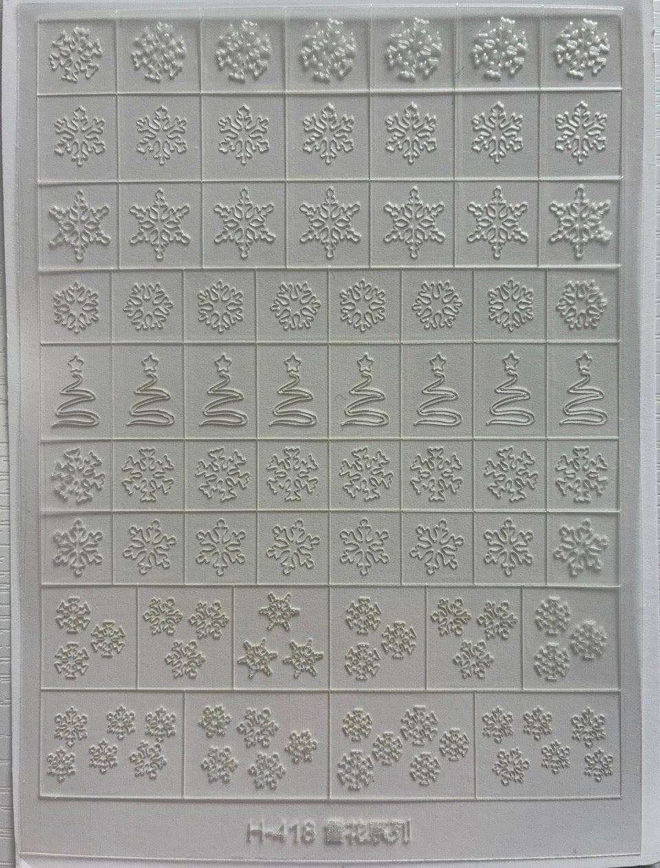 Pochoirs pour ongles – Flocons et sapins de Noël