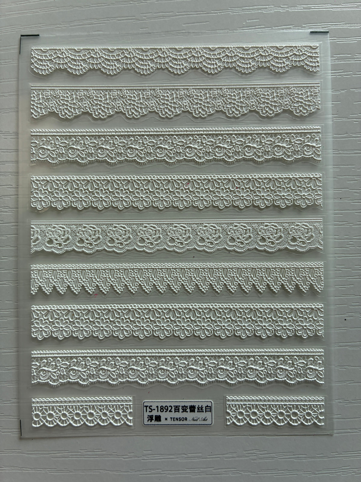 Stickers pour ongles – Dentelle blanche en relief