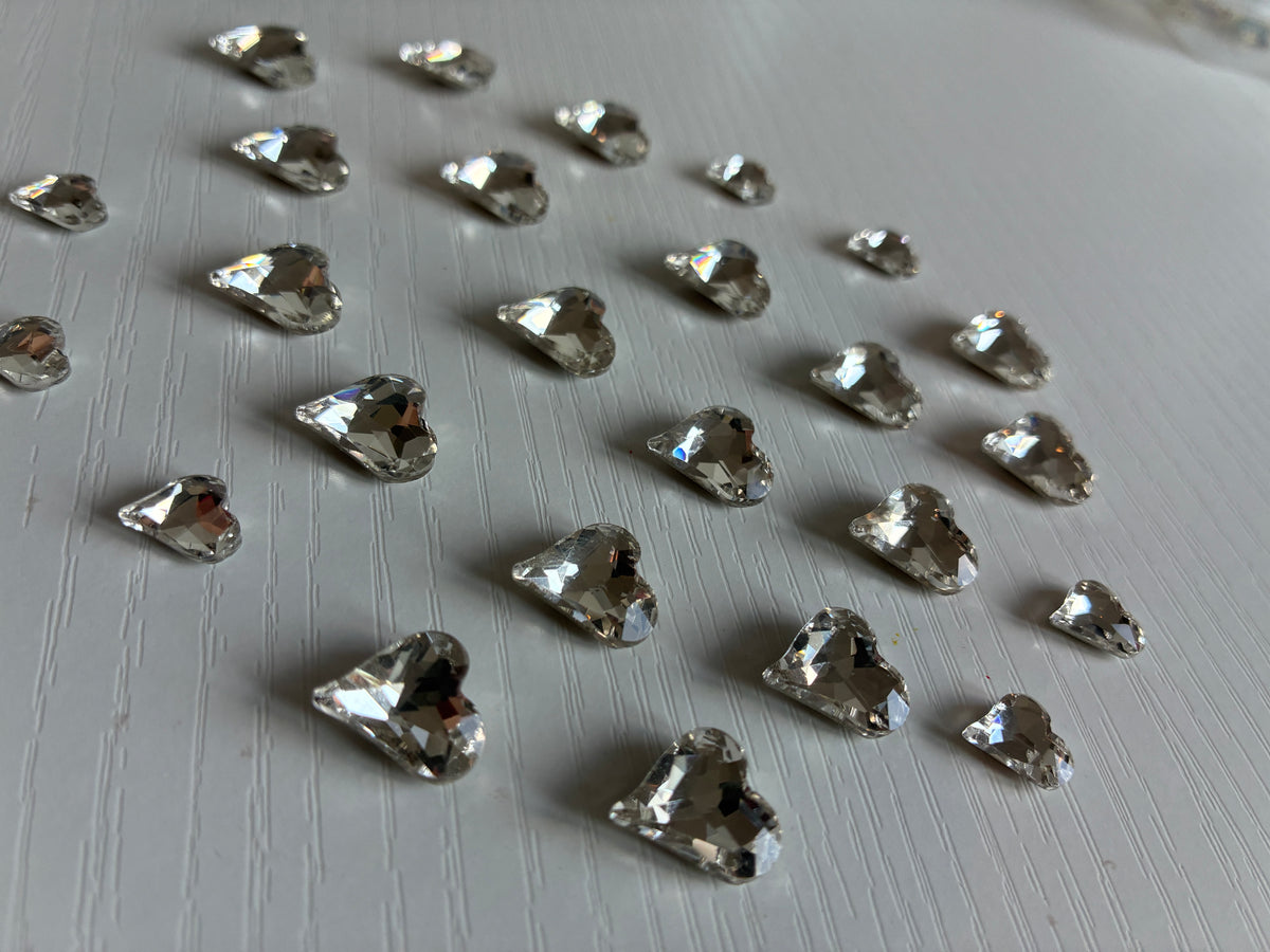 Strass cœurs cristal 3D – Tailles assorties – Nail Art