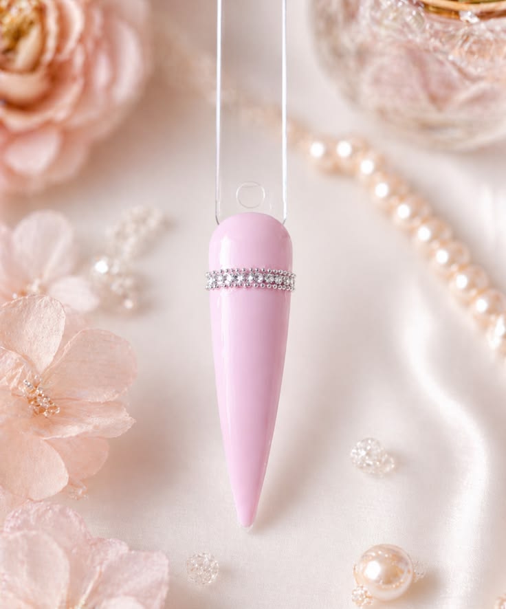 Strass clous dorés et argentés – 2 tailles – Nail Art