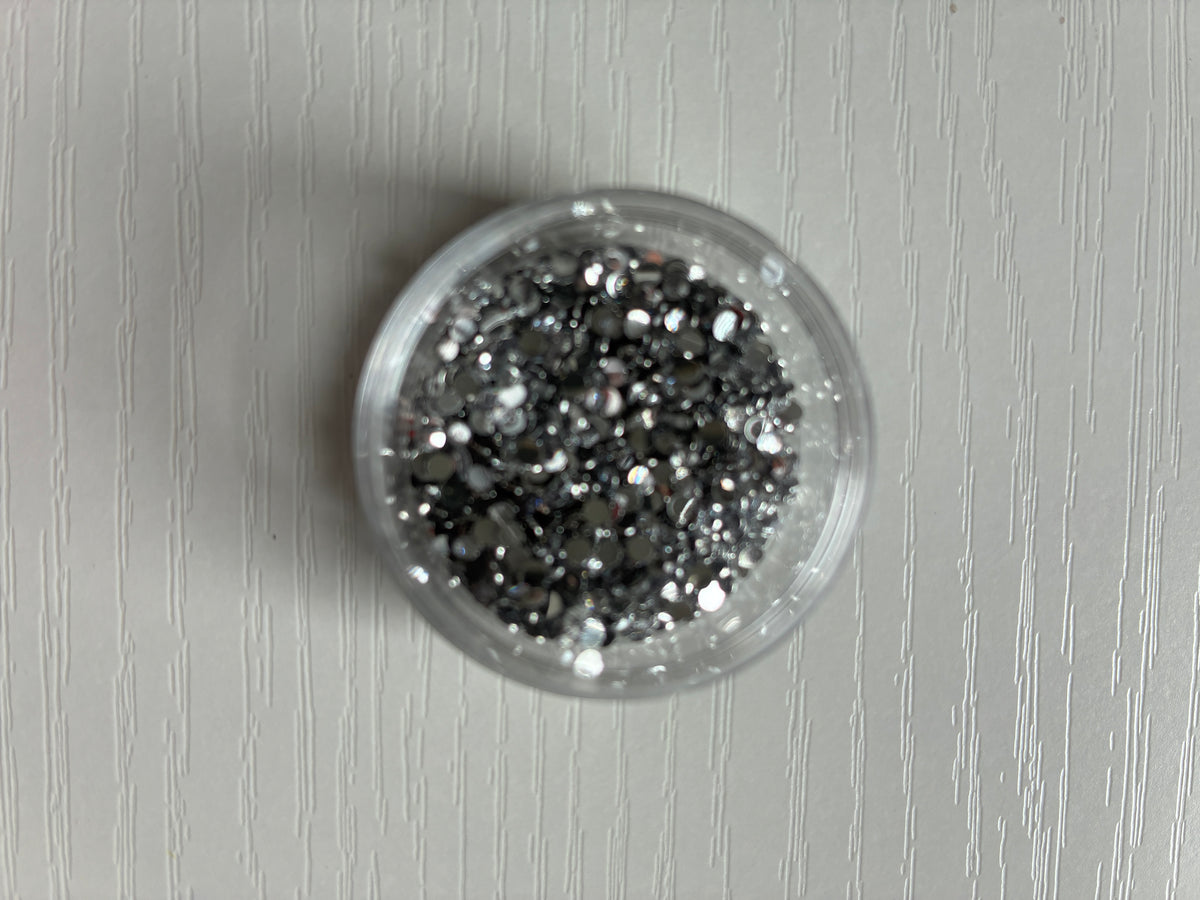 Strass argentés assortis – Décoration Nail Art