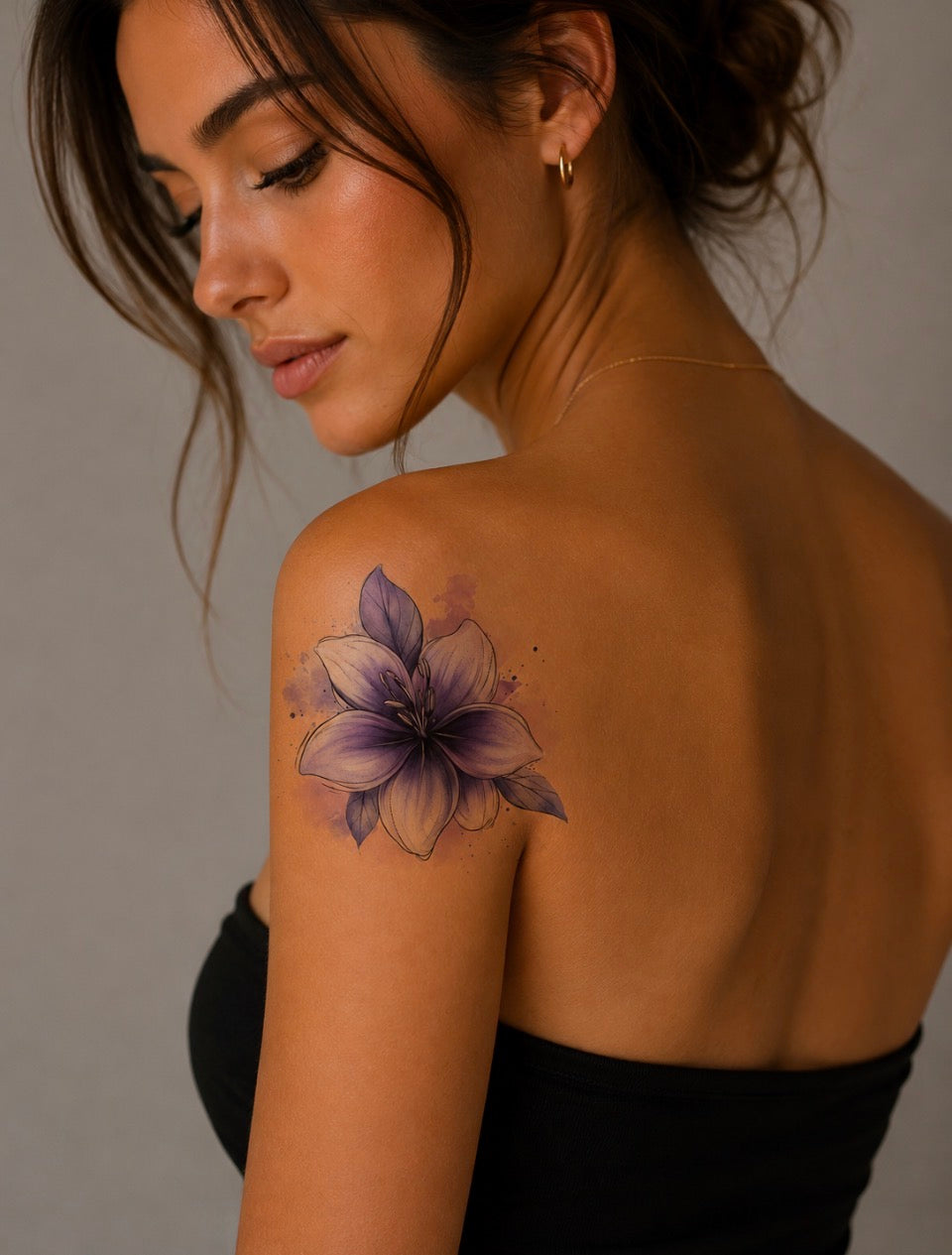 Tatouage éphémère fleur violette aquarelle