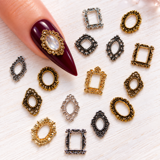 Cadres Nail Art assortis – Or, argent et noir – Lot de 15