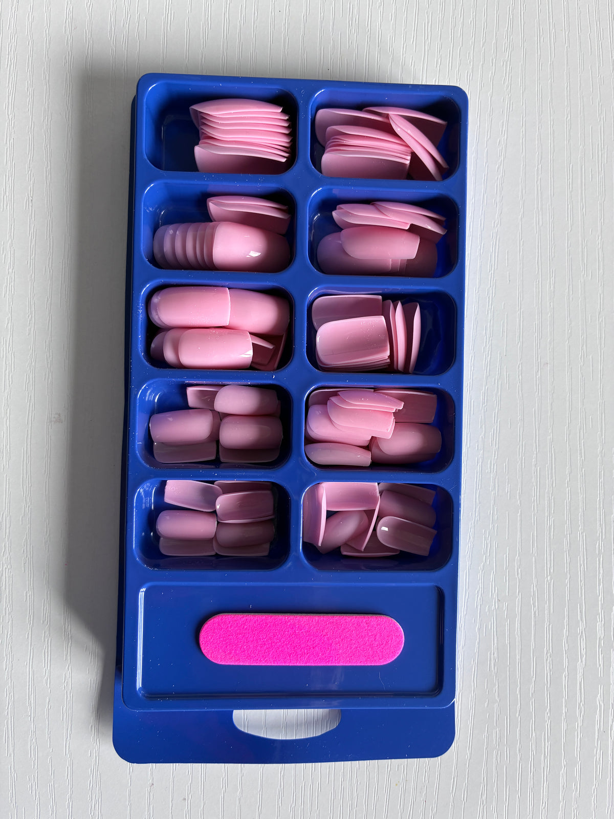 120 capsules carrées roses – 10 tailles avec kit de pose