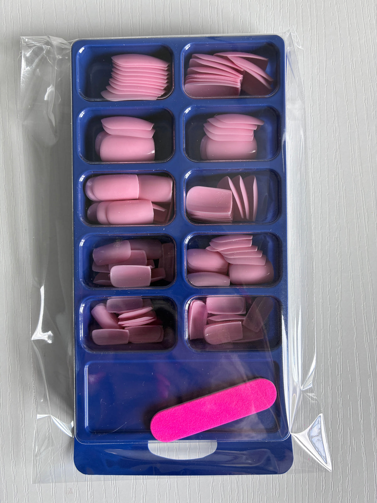 120 capsules carrées roses – 10 tailles avec kit de pose