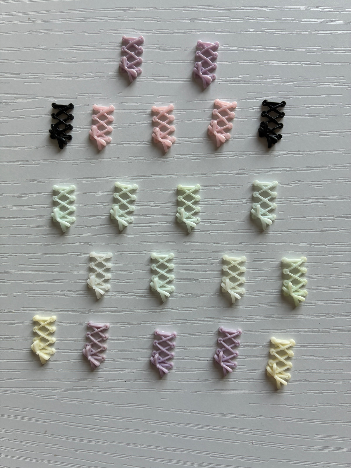 Laçages corset 3D pour Nail Art – Lot de 20 pièces, coloris assortis