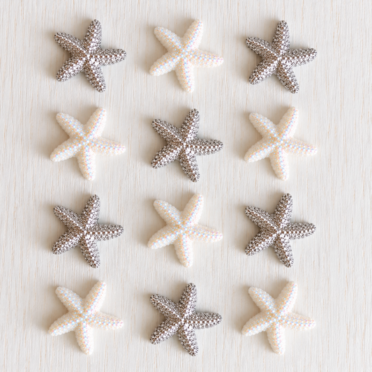 Étoiles de mer Nail Art blanches et argentées – Lot de 12