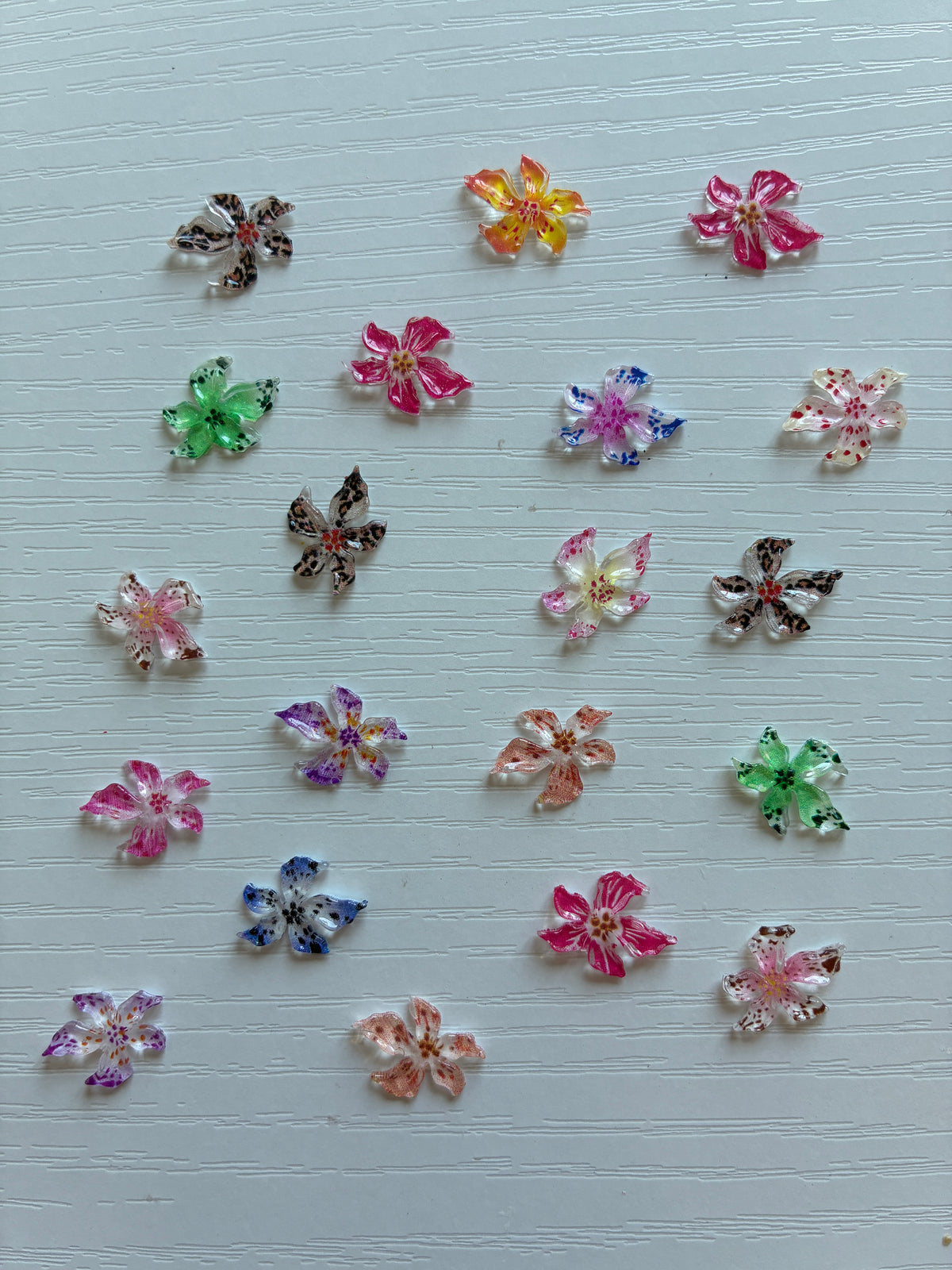 Fleurs 3D multicolores – Lot assorti de 20