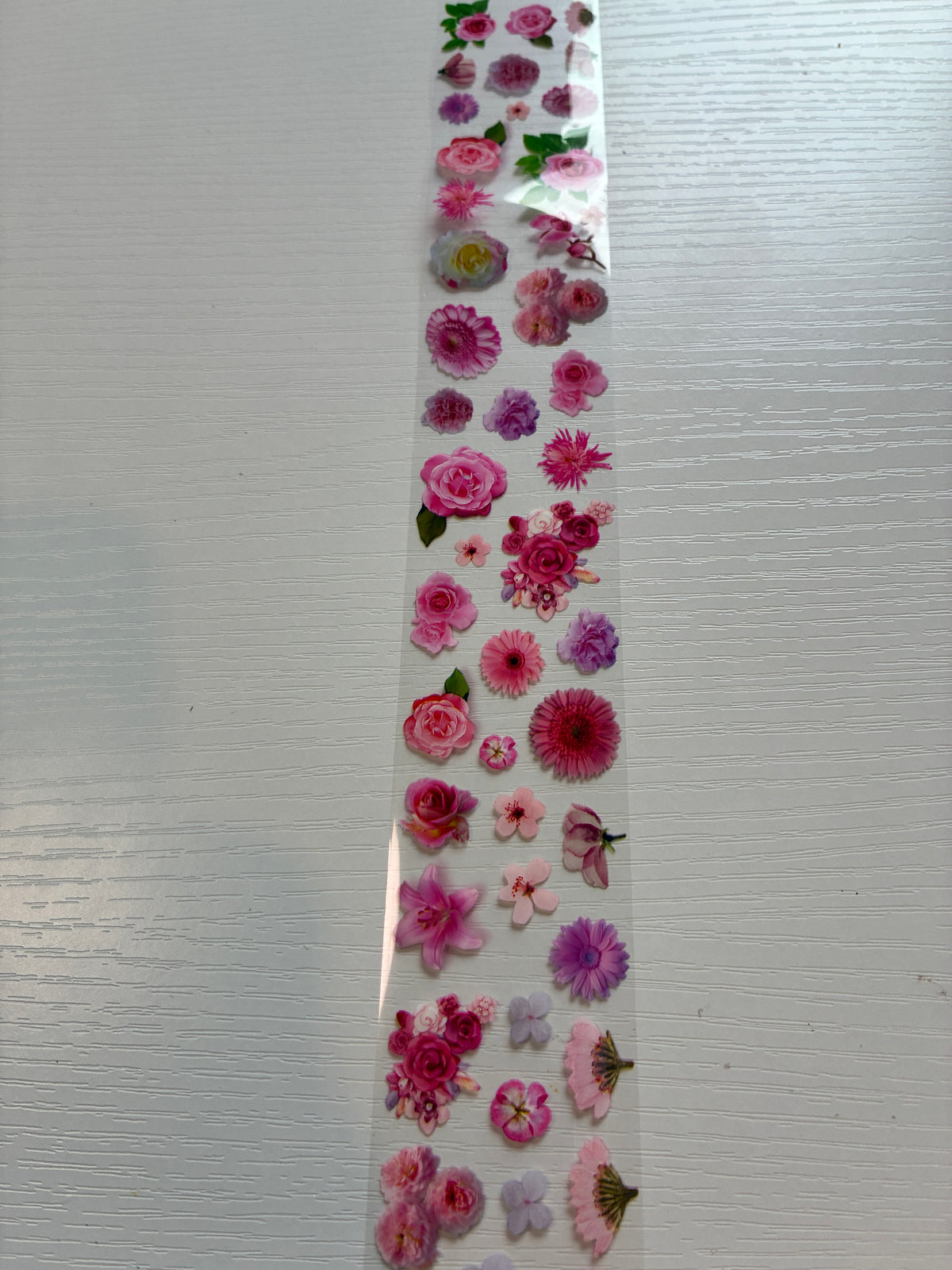 Foil Nail Art – Roses et fleurs roses délicates