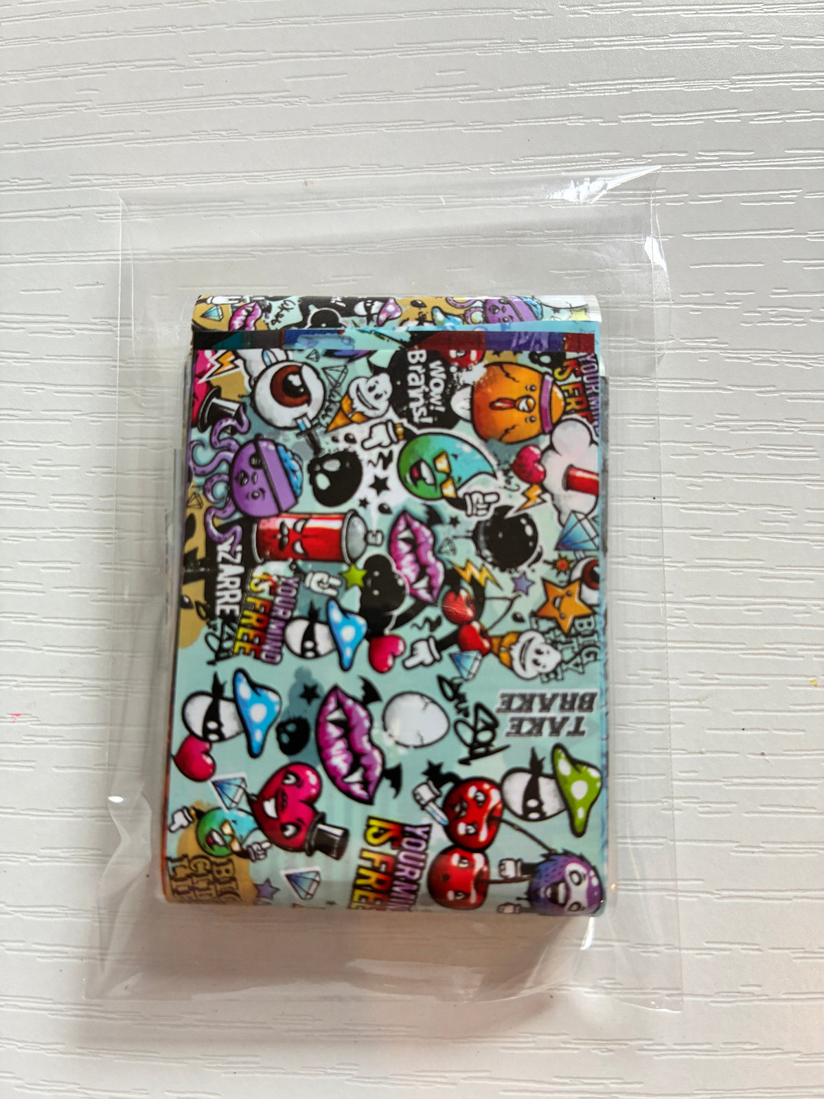 Foils Nail Art – Graffitis, motifs géométriques et fleurs – Lot de 5