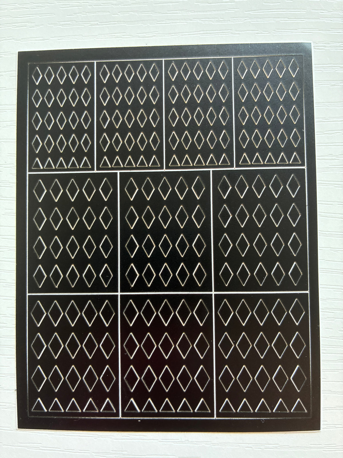 Pochoirs Nail Art – Motifs animaliers & graphiques – Lot de 6