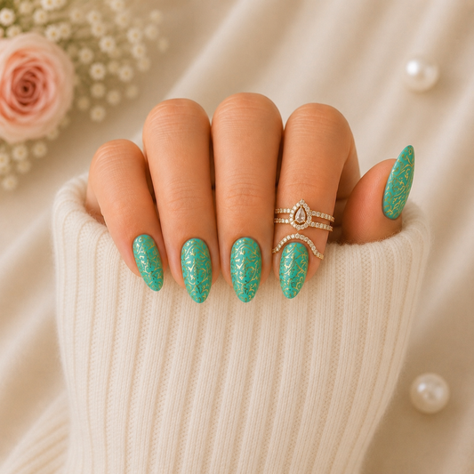 Victoria turquoise – Arabesques dorées – Amande S