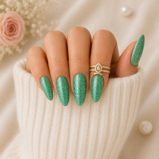 Victoria turquoise – Arabesques dorées – Amande M